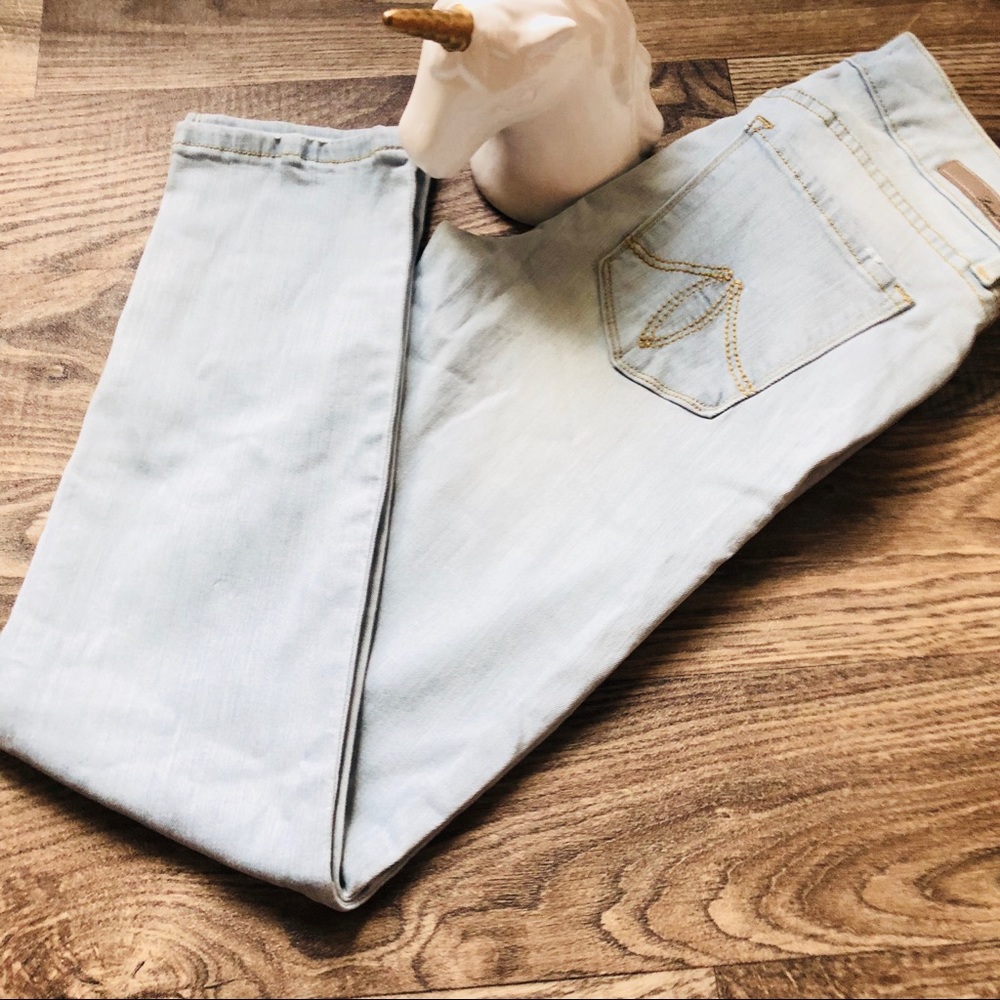 Anthropologie Level 99 Jeans